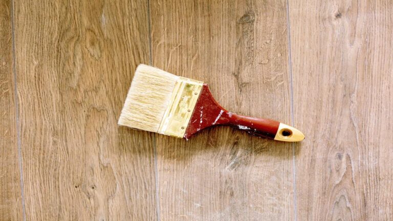4 Best Paint Brushes For Cutting In: Paint Your Home Now!