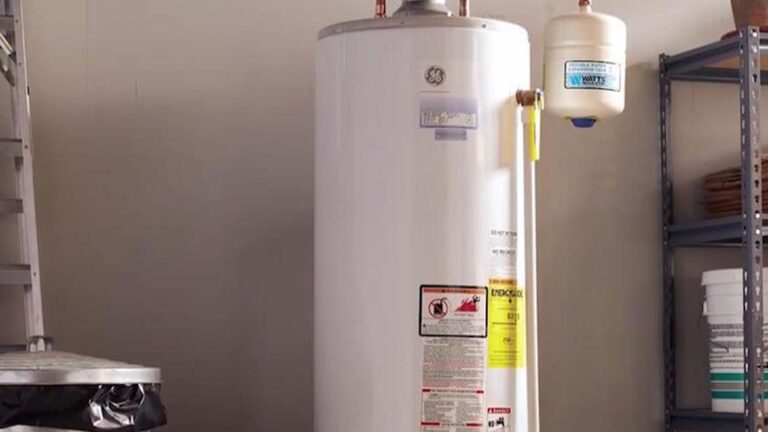Condensing VS Non-condensing Tankless Water Heater: Which Is Better For You?￼