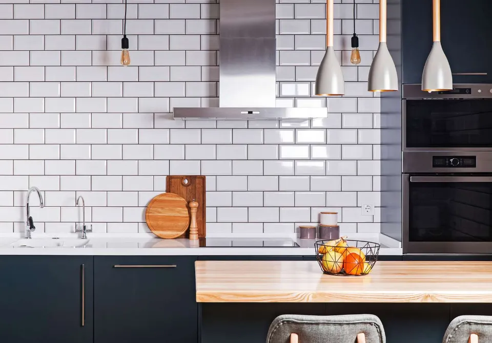 How to Tile a Backsplash Easily? Step-By-Step Guide