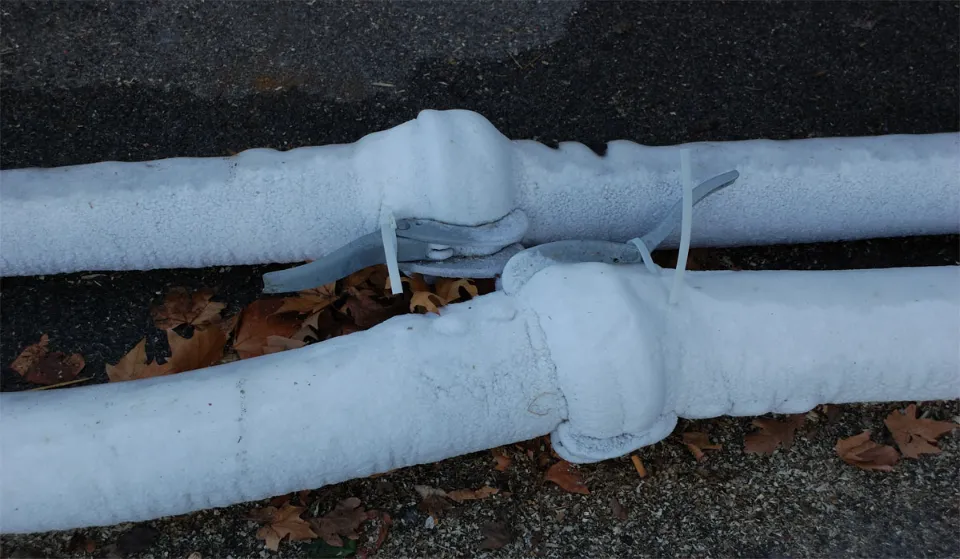 How Long for Pipes to Thaw Naturally? 4 Steps to Thaw Frozen Pipes